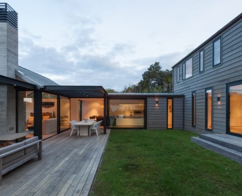 Beachfront Escape built by Waiheke Builders Whelan Building