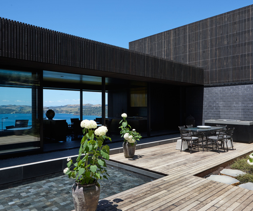 Building on Waiheke achieves outstanding results when working with Whelan Building