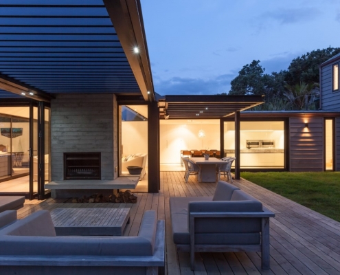 Beachfront Escape built by Waiheke Builders Whelan Building